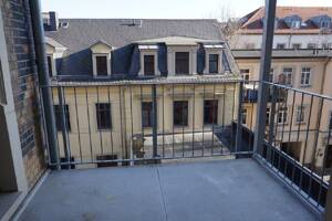 Neustadt-Highlight für Familien: 6-Zimmerwohnung im 3. OG mit 2 Bädern und Balkon – 1099 Dresden – Vorschaubild 5