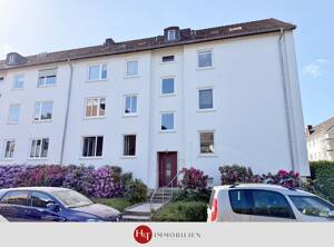 Toplage! Modernisierte Dreizimmerwohnung mit ausgebautem Bodenzimmer!