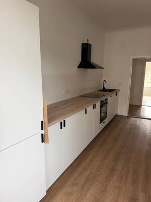 Renovierte 2-Zimmer-Wohnung mit Einbauküche in Connewitz – 4275 Leipzig – Vorschaubild 2