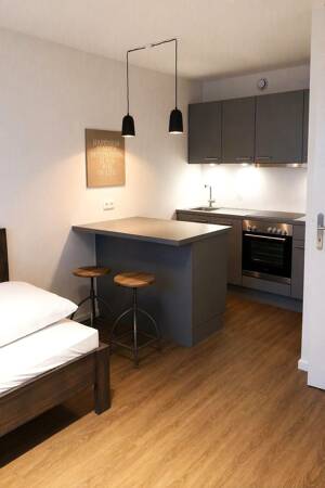 Möbliertes 1-Zimmer-Apartment in Schwabing! – 80804 München – Vorschaubild 1