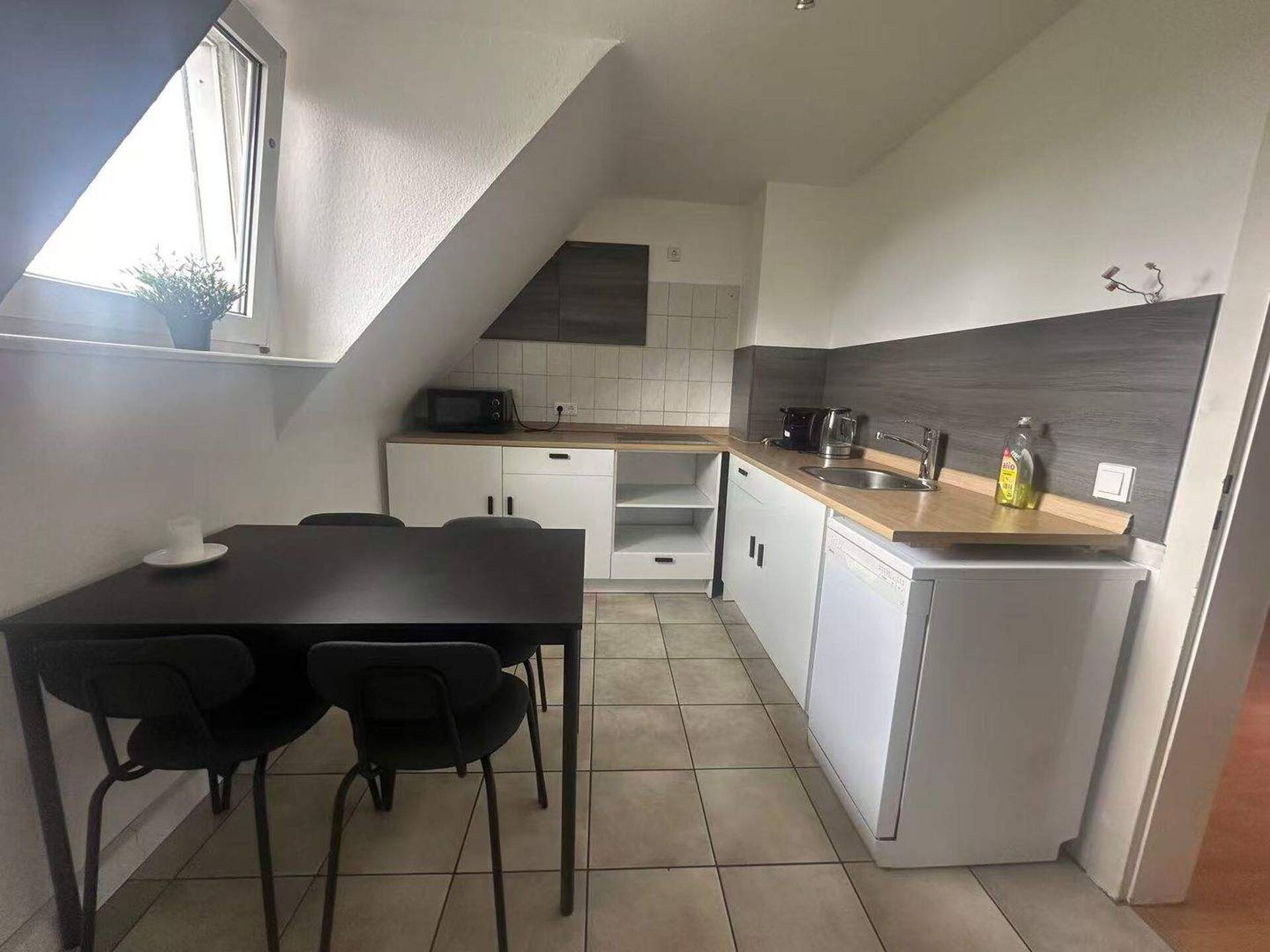 Haus in 41464 Neuss mit 299 m² kaufen