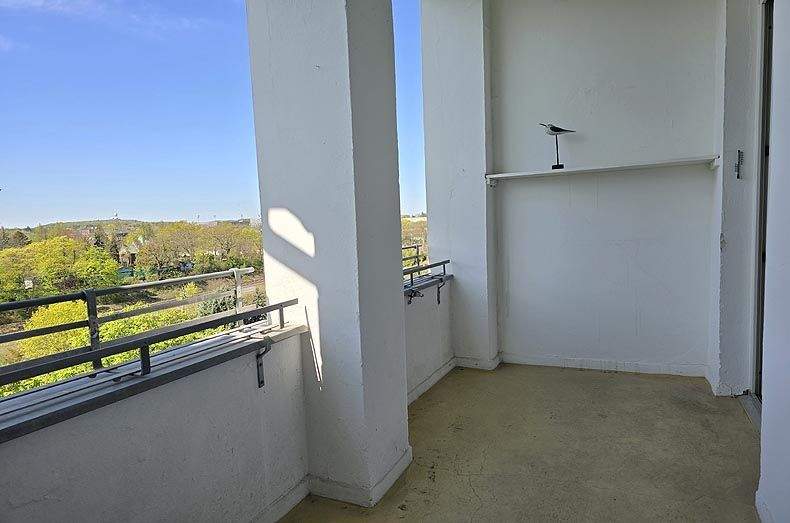 Wohnen nahe Kurfürstendamm: Stilvolle 3-Zimmer-Altbauwohnung mit Balkon – Berlin – Vorschaubild 6