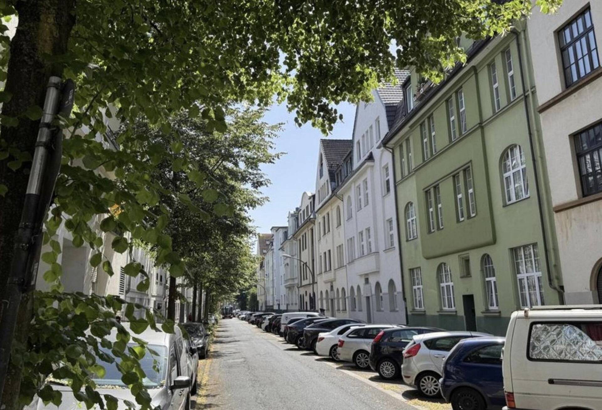 Etagenwohnung in 50937 Köln mit 41,8 m² kaufen