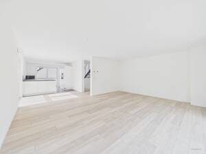 Modernes Wohnen im Erstbezug: Stilvolle Doppelhaushälfte in Heilbronn-Kirchhausen – 74078 Heilbronn – Vorschaubild 4