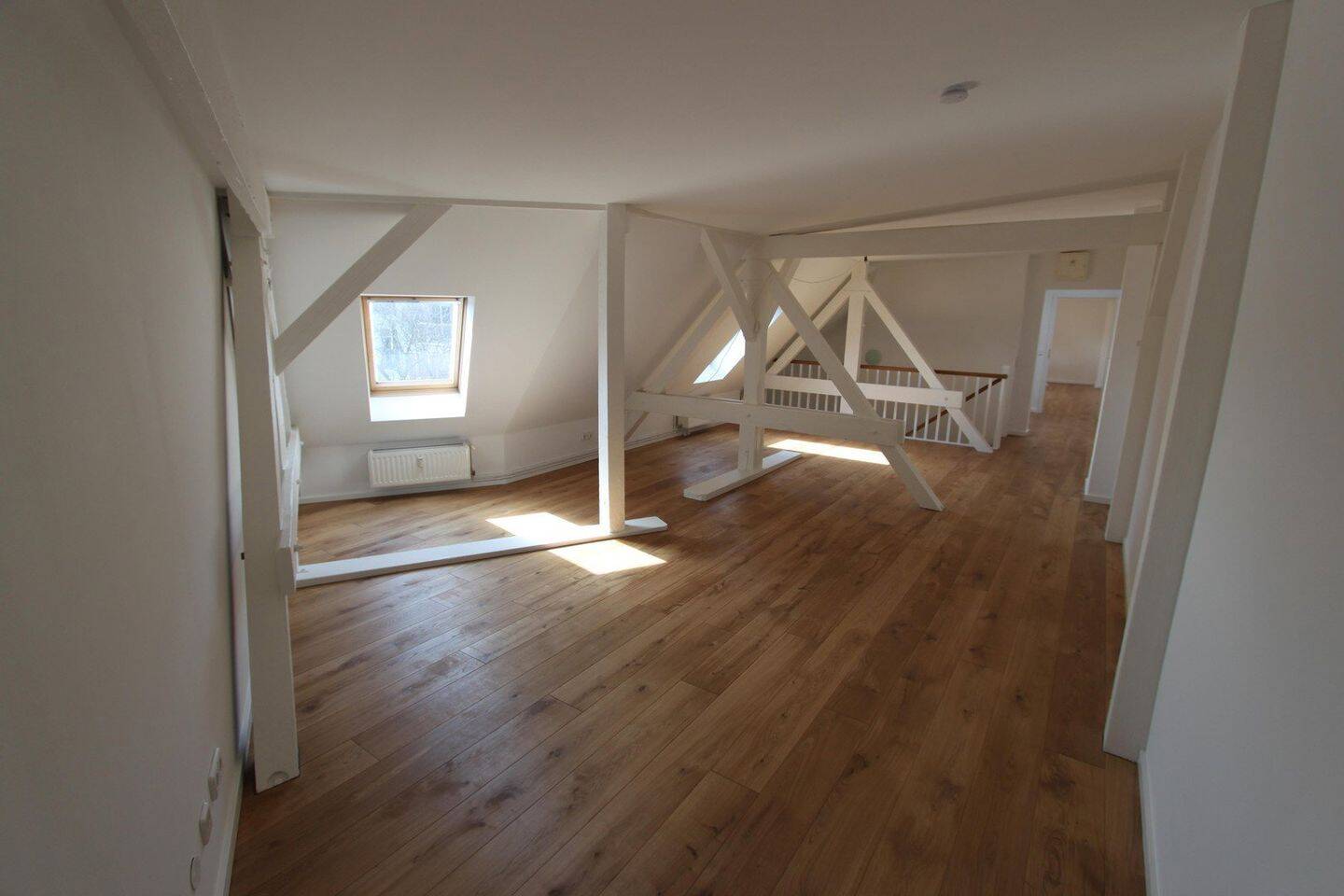 Urbanes Dachgeschoss-Loft über zwei Etagen direkt am Ostkreuz – Berlin – Vorschaubild 3