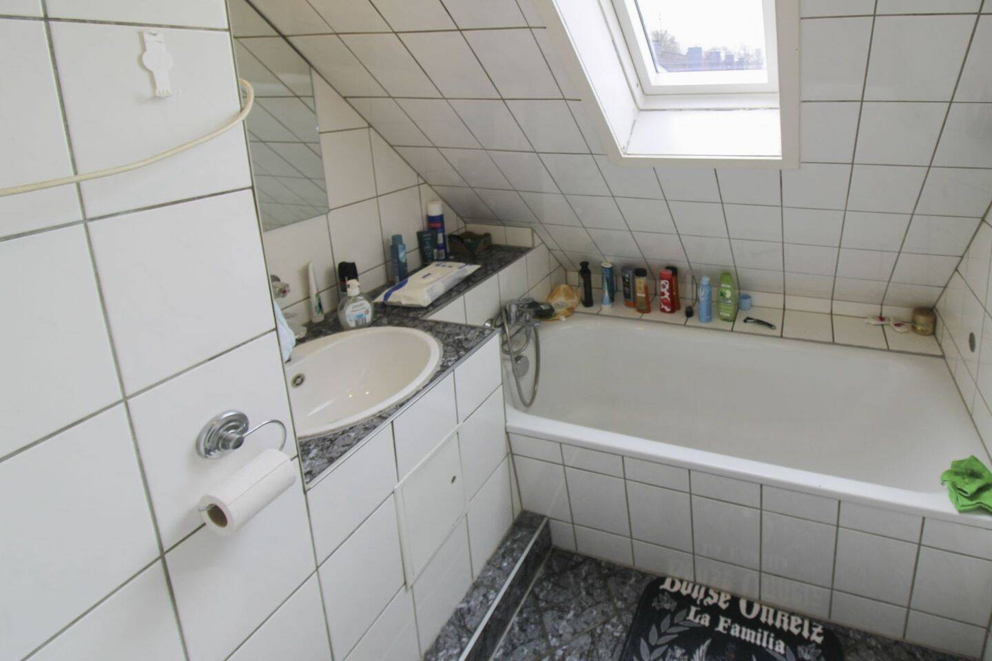 Charmante 2 Zimmer-Wohnung mit Gestaltungspotenzial – Essen – Vorschaubild 6