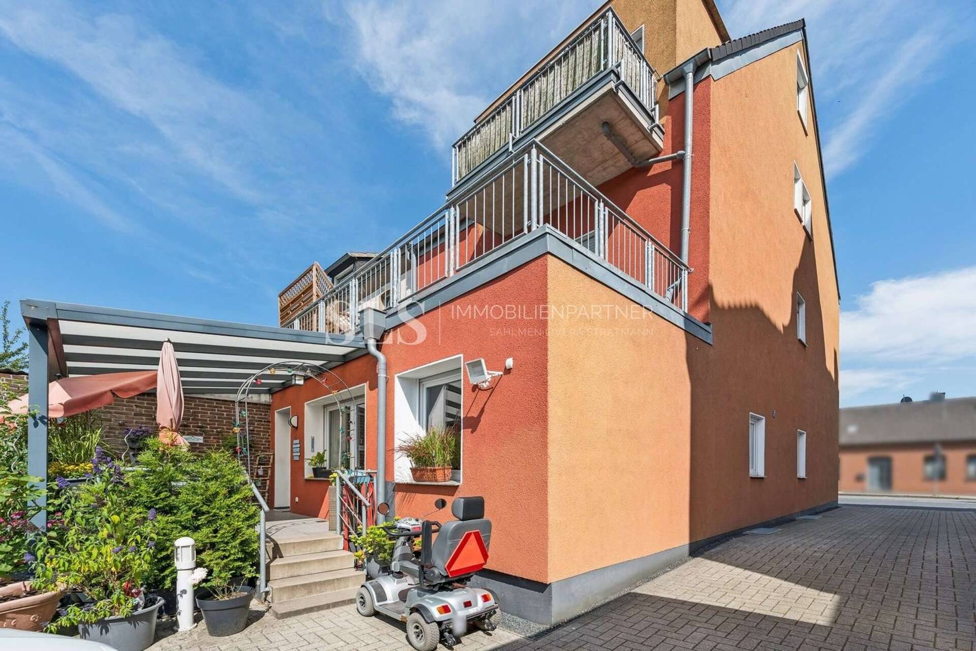 Mehrfamilienhaus in 46282 Dorsten mit 166,7 m² kaufen