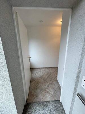 2 ZKBB mit Einbauküche in ruhiger zentraler Lage – 65189 Wiesbaden – Vorschaubild 6