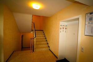 Sofort bezugsfrei! Gut geschnitten! Barrierearm! 4 Zimmer-Wohnung mit Balkon und TG-Stellplatz. – 53119 Bonn – Vorschaubild 6