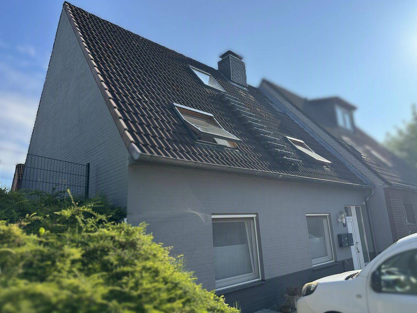 Solides Zweifamilienhaus - nach WEG geteilt - in ruhiger zentraler Lage – Mönkeberg – Vorschaubild 2