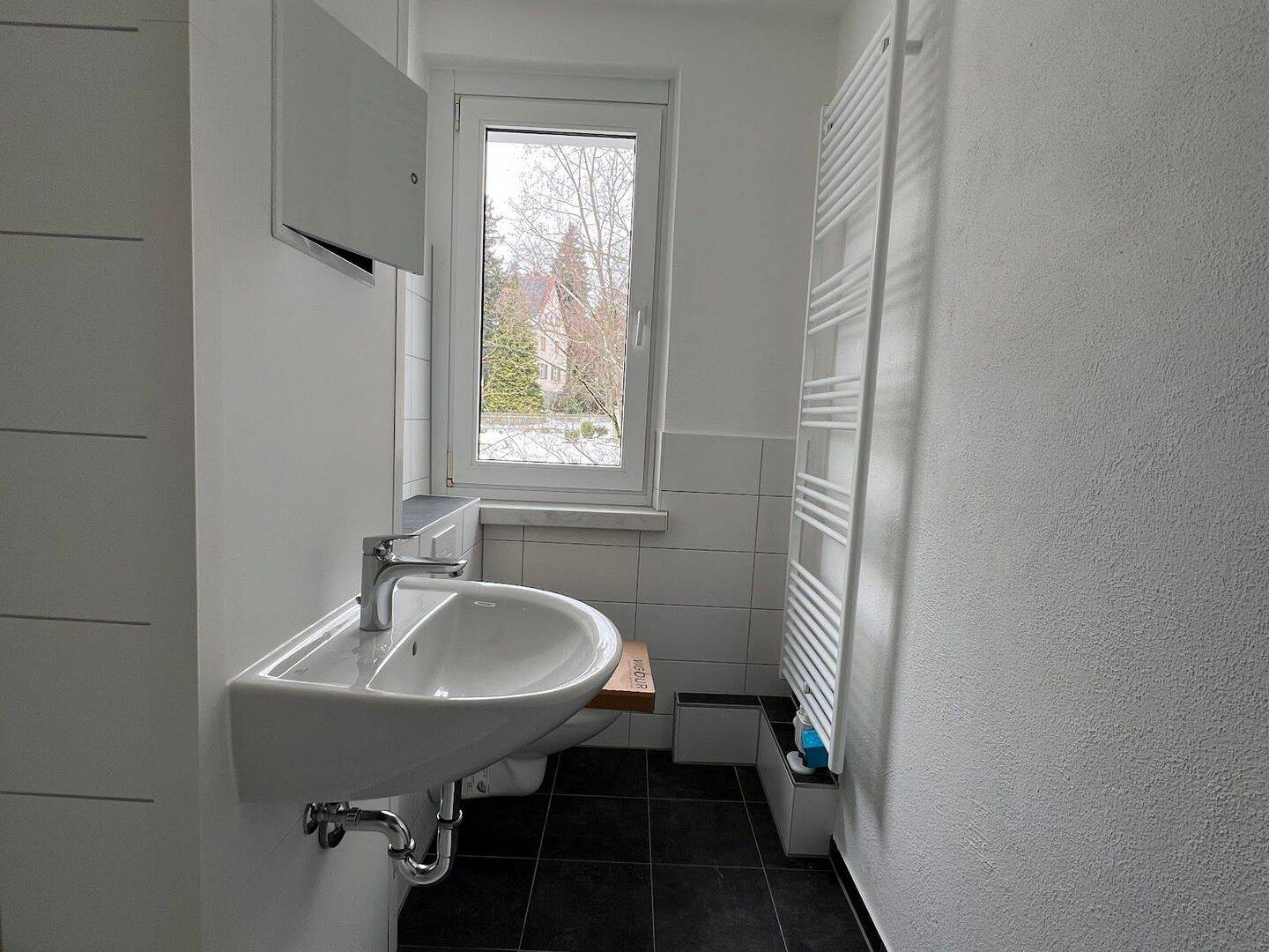 Ihr Wohlfühl-Zuhause: Sanierte Wohnung mit Balkon im grünen Helbersdorf – Chemnitz – Vorschaubild 4