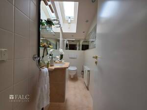 Zentrum vor der Tür - Natur vor dem Fenster! Penthouse in kleiner Einheit – 61350 Bad Homburg vor der Höhe – Vorschaubild 9