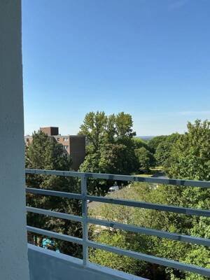 Auf gute Nachbarschaft: praktische 3-Zimmer-Wohnung mit Balkon! – 45279 Essen – Vorschaubild 3