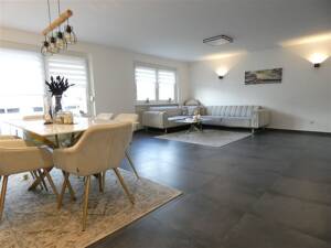 Mit Stil saniert! Hochwertige 3-Zimmer Wohnung in Top-Lage – 90763 Fürth – Vorschaubild 2