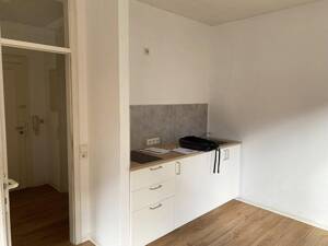 1-Zimmer Altbau-Apartment in bester Citylage - Provisionsfrei – 70180 Stuttgart – Vorschaubild 4
