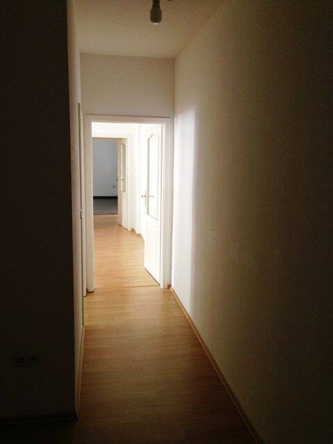 Gemütliche 2-Raum Wohnung mit Balkon in der Altstadt. – Magdeburg – Vorschaubild 5