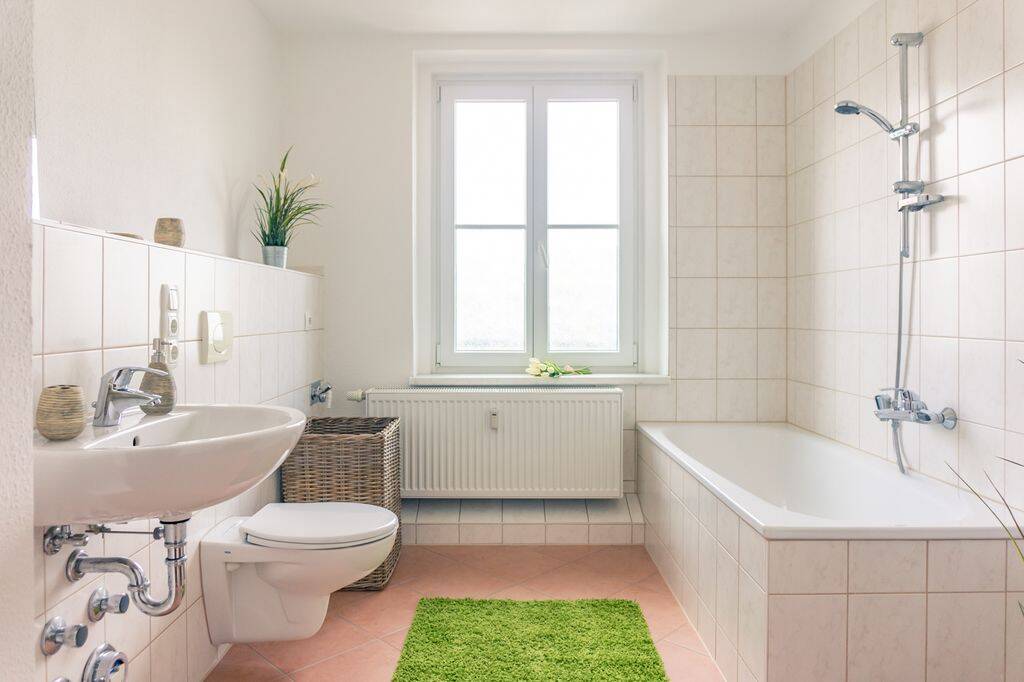 Attraktive 2-Raum-Wohnung im Altbau mit Balkon – Chemnitz – Vorschaubild 3
