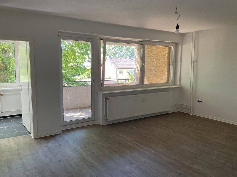 Moderne und großzügig geschnittene Familienwohnung kurzfristig verfügbar