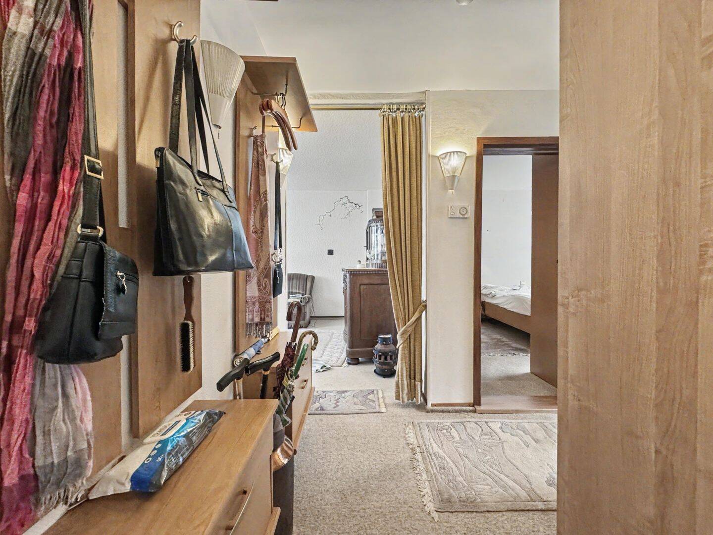 Neustadt: 3-Zimmer Wohnung im Hochparterre mit offener Küche und Kellerabteil – Bremen – Vorschaubild 2