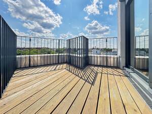 "OBEN ANGEKOMMEN": Sonnige & ruhige Penthouse-Wohnung mit Aufzug, Weitblick und modernem Wohnkomfort – 81369 München – Vorschaubild 5