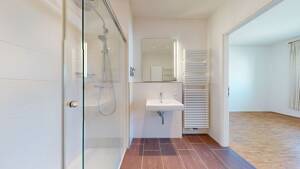 Wohnen über den Dächern - Dreieinhalb-Zimmer-Wohnung mit Terrasse und Balkon – 60326 Frankfurt am Main – Vorschaubild 7