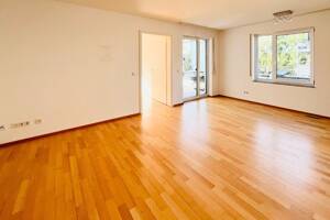 Gut geschnittene 2-Zimmer-Wohnung mit großer Dachterrasse in Frankfurt-Unterliederbach! – 65929 Frankfurt am Main – Vorschaubild 2