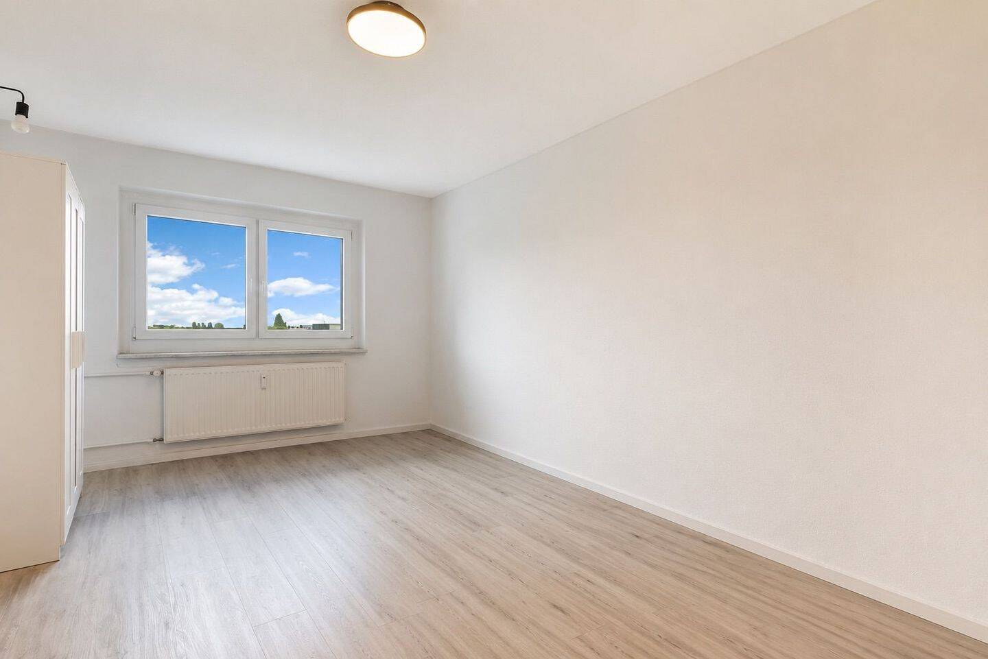 Perfekt für Familien - Bezahlbare 3-Zimmer-Wohnung in ruhiger Lage – Berlin – Vorschaubild 3