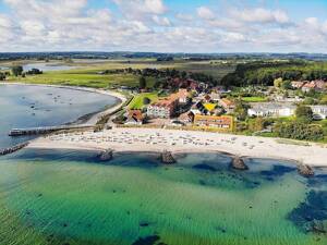 1. Reihe – direkt am Strand & der Ostsee – Ihre Ferienwohnung – 24321 Hohwacht – Vorschaubild 6
