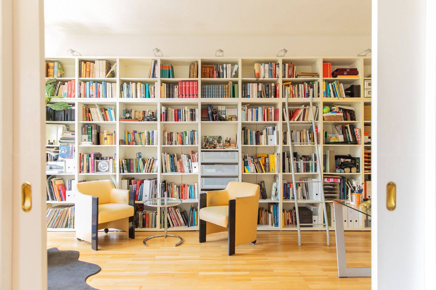 Charming One-off listed Condominium at Diplomatic District in City-West! – Berlin – Vorschaubild 2
