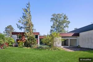 Exklusives Refugium: großzügiger Splitlevel-Bungalow mit Potenzial zur Neugestaltung