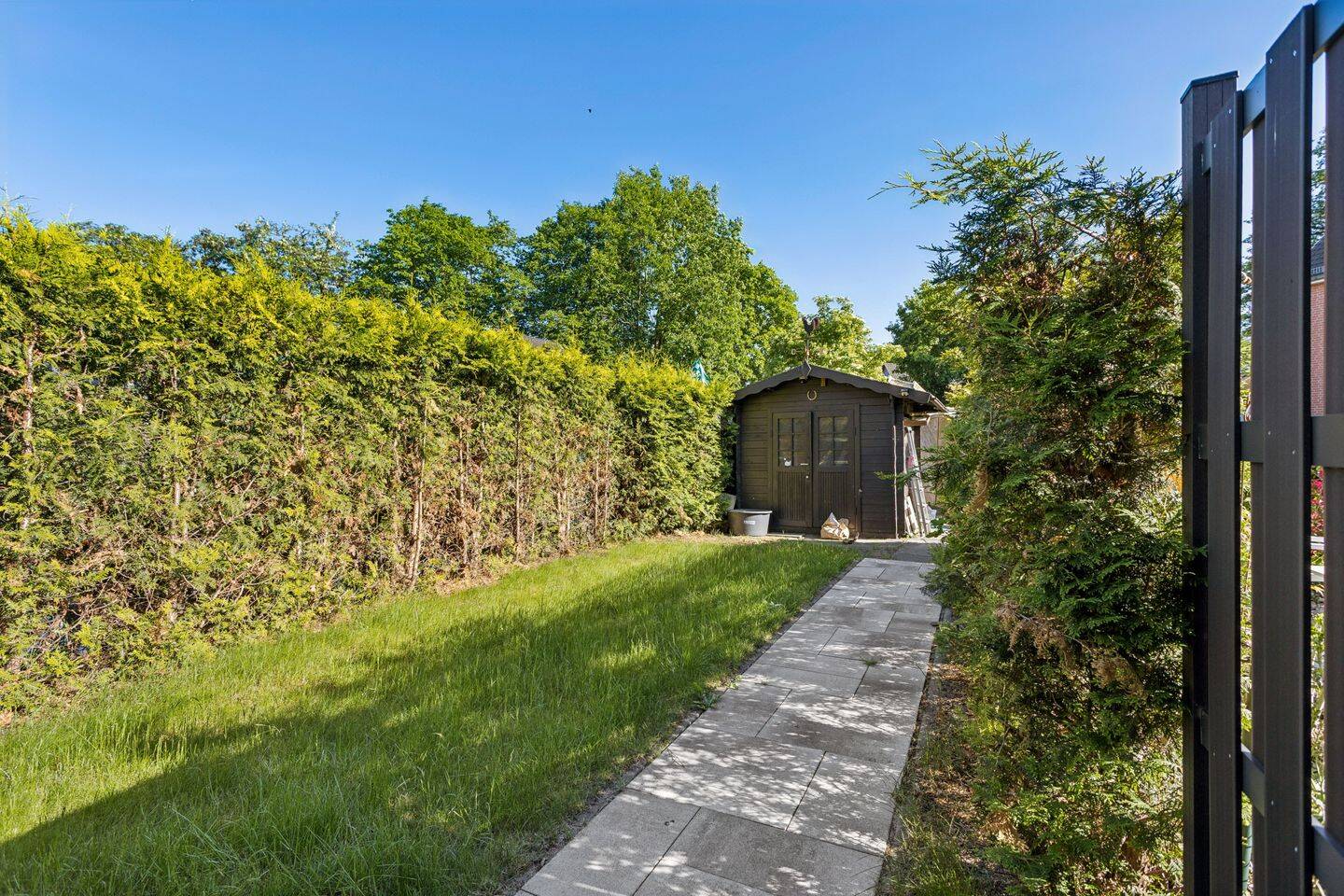 Saniertes Reihenhaus mit Südgarten und Garage – Bremen – Vorschaubild 8