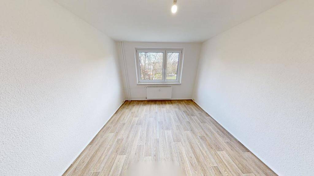 3-Raum-Wohnung mit Balkon nahe Goetheplatz – Chemnitz – Vorschaubild 3