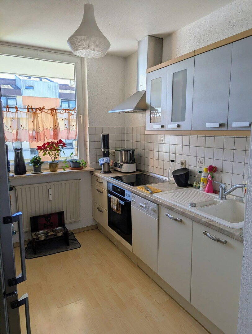 Geräumige und zentrale Wohnung inkl. Tiefgaragen-Stellplatz, Provisionsfrei! – Augsburg – Vorschaubild 4