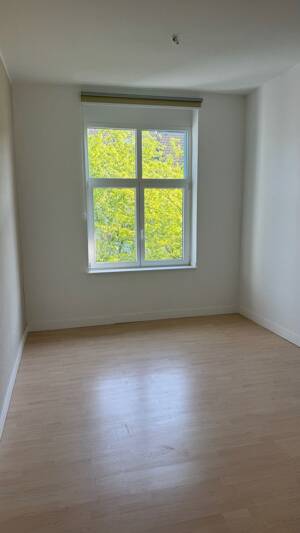 Exklusive Altbau-3-Zimmerwohnung mit Gartenbalkon in Toplage Düsseldorf – 40477 Düsseldorf – Vorschaubild 6