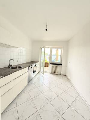 3-Zimmer - Karlsruhe Weststadt - frei verfügbar - Käufer provisionsfrei – 76185 Karlsruhe – Vorschaubild 8