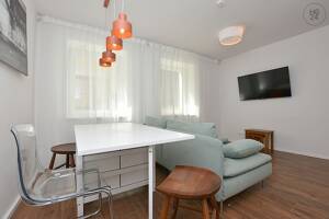 Kernsanierte, modern möblierte Wohnung in Stuttgart West – 70197 Stuttgart – Vorschaubild 9