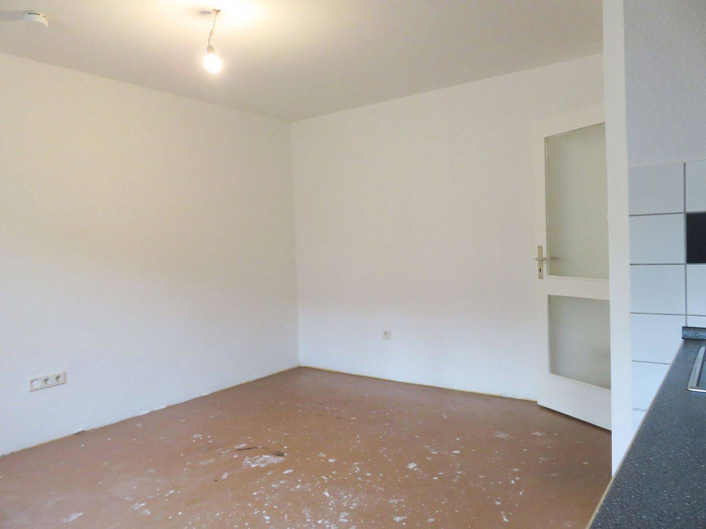 Attraktive 2-Zimmer-Eigentumswohnung mit langfristigem Wertpotenzial in gefragter Lage von Fürth-Hardhöhe – Fürth – Vorschaubild 3