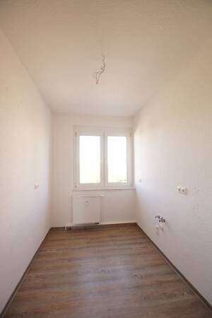 3-Raum-Wohnung mit Balkon – 7381 Pößneck – Vorschaubild 5