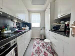 MODERNISIERT & TOP GEPFLEGT - MIT SONNENLOGGIA & WEITBLICK - MIT AUFZUG – 13439 Berlin – Vorschaubild 5