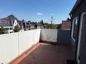 ATTRAKTIVE 2-ZIMMER-DACHGESCHOSSWOHNUNG MIT BALKON UND LIFT IN GEPFLEGTER WOHNANLAGE – 48145 Münster – Vorschaubild 9