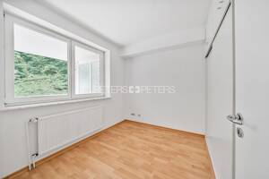 Charmante 1,5-Zimmer-Wohnung, großer Balkon und Tiefgarage – 22297 Hamburg – Vorschaubild 5