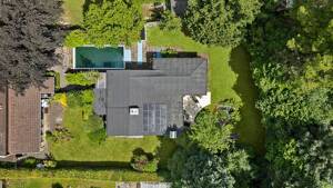 Grüne Perle nahe des Kupferteiches - Barrierearmer Bungalow mit Potenzial auf traumhaftem Grundstück – 22399 Hamburg – Vorschaubild 3