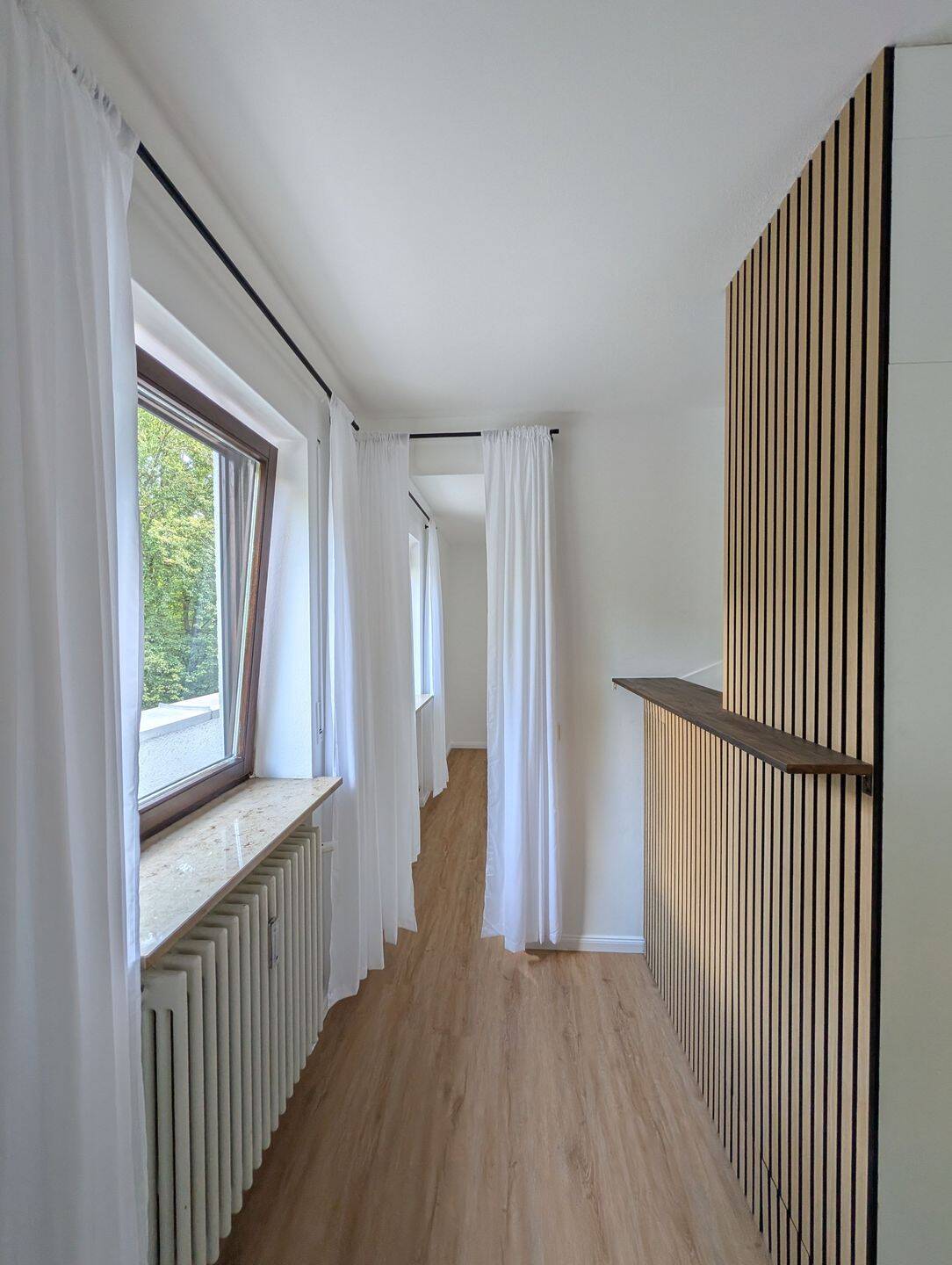 Erstbezug nach Renovierung: helle 1,5-Zimmer-Wohnung mit großer West-Dachterrasse in München-Solln – München – Vorschaubild 7