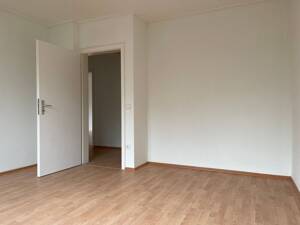 Schöne 3-Zimmer Wohnung mit Balkon! – 47198 Duisburg – Vorschaubild 4