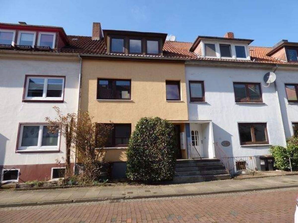 3-Zimmer-Wohnung (Dachgeschoss) in der Nähe des Bremer Hauptbahnhofs – 28195 Bremen – Bild 1 von 5
