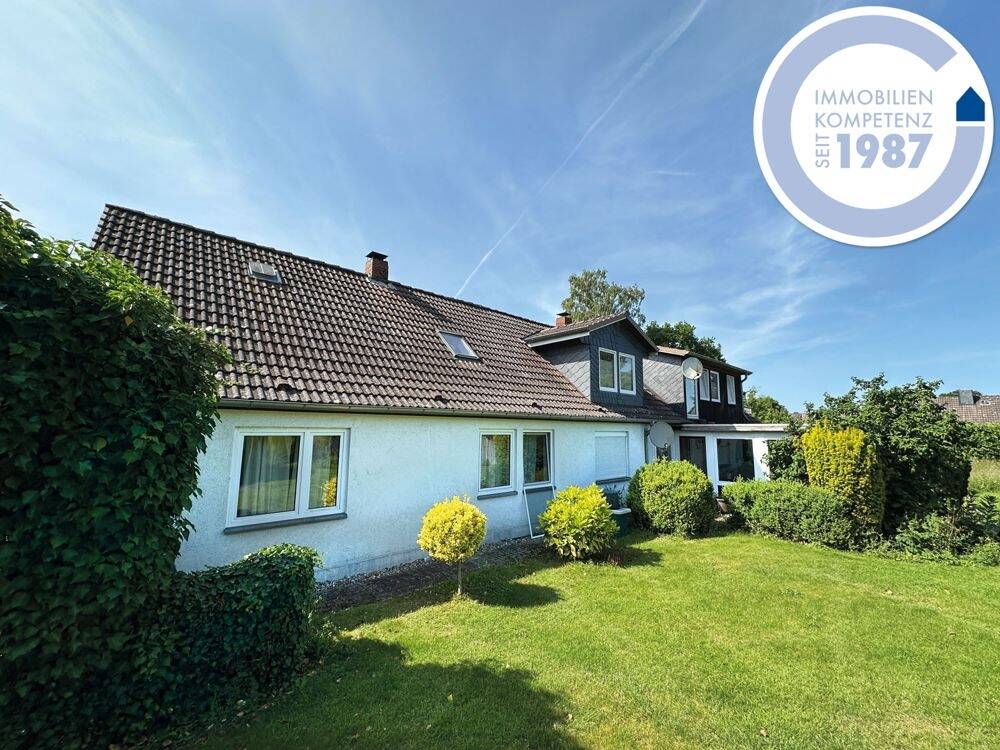 Ein Haus + 3 Wohneinheiten = Rendite! – Schackendorf – Bild 1 von 6