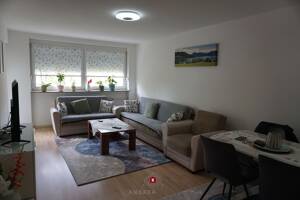 *München – Lerchenau-Ost* Charmante 3-Zimmer-Wohnung im 3. Stock – 80935 München – Vorschaubild 5