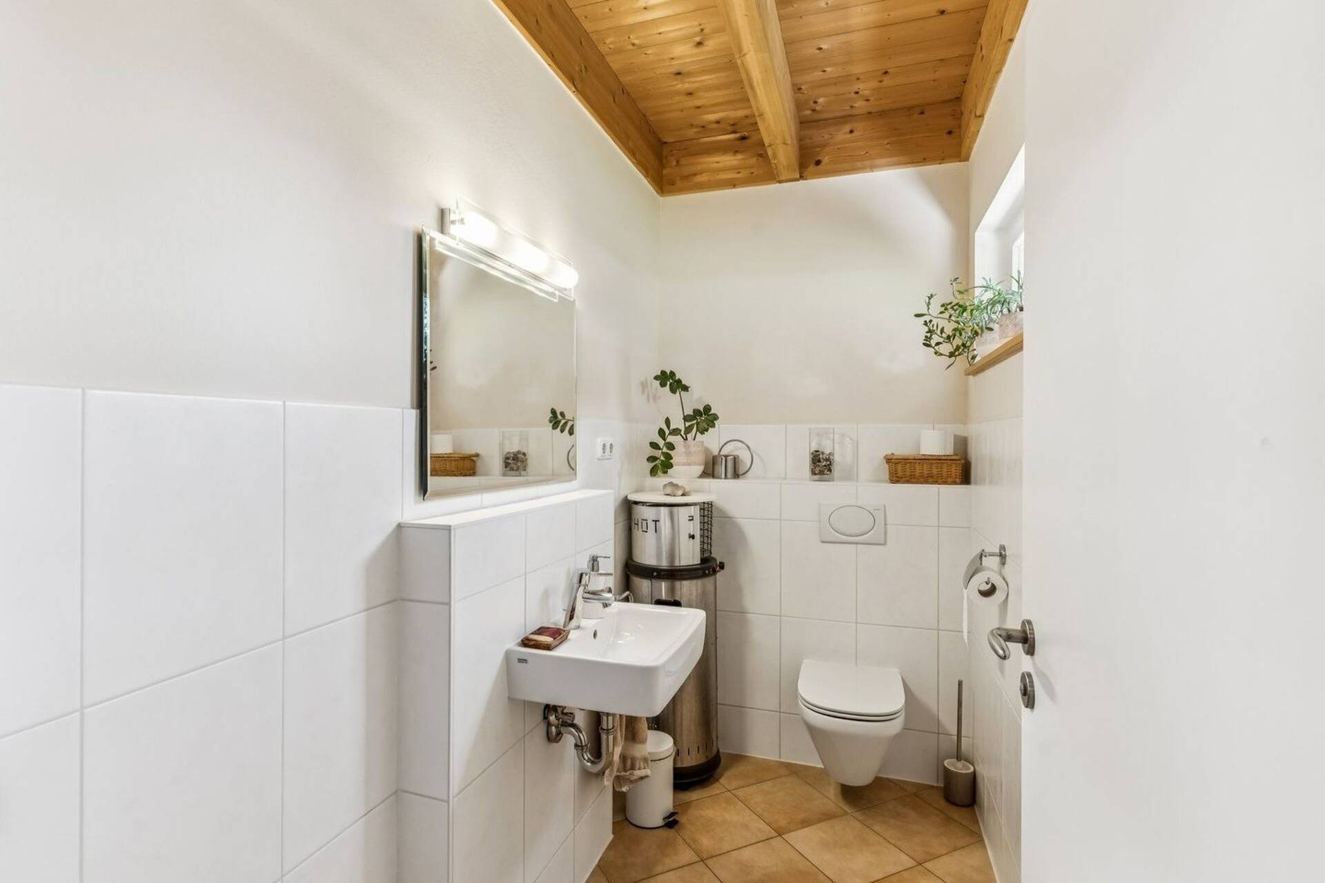 Haus in 82041 Oberhaching mit 206,61 m² kaufen