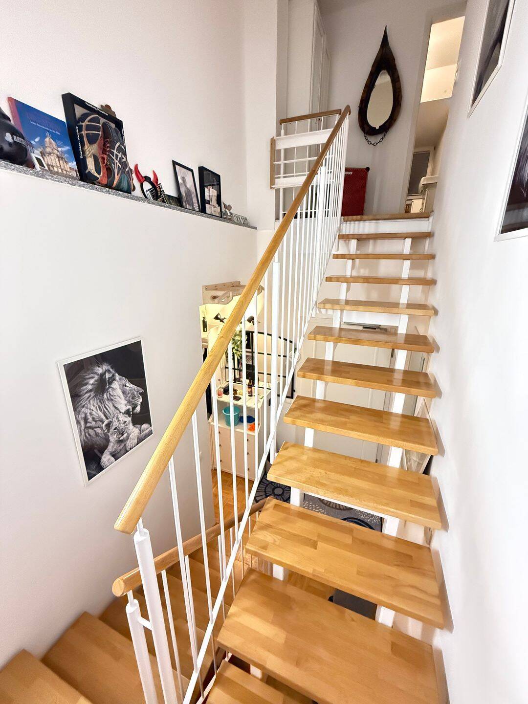 Helle möblierte 3-Raum Maisonette Wohnung