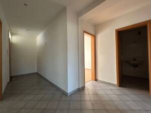 Kostenlose EBK! Bezugsfreie 3-Zi-Whg mit großem Balkon – 45309 Essen – Vorschaubild 2